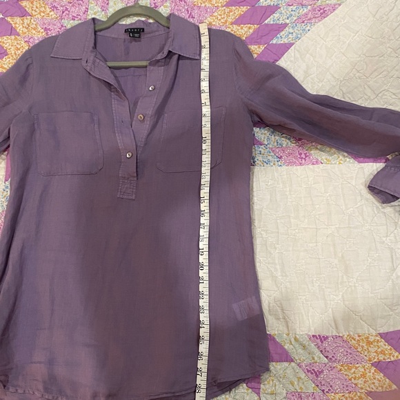 Theory lavender popover style blouse size medium - Picture 7 of 7